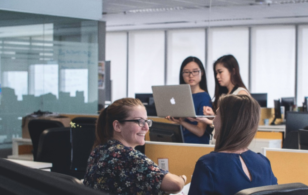 Tableau consultants in an office